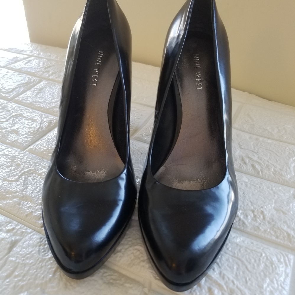 NINE WEST  high heel leather pumps